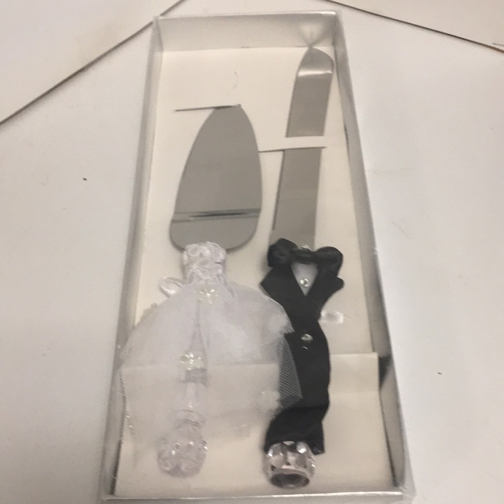 Bride and Groom serving set